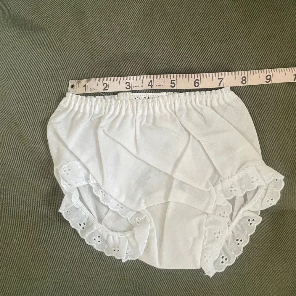 Vintage Christmas Baby Matching Set Bib and Bloomers Embroidered NWT